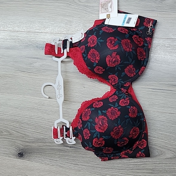 JESSICA SIMPSON BRA. - Picture 1 of 6